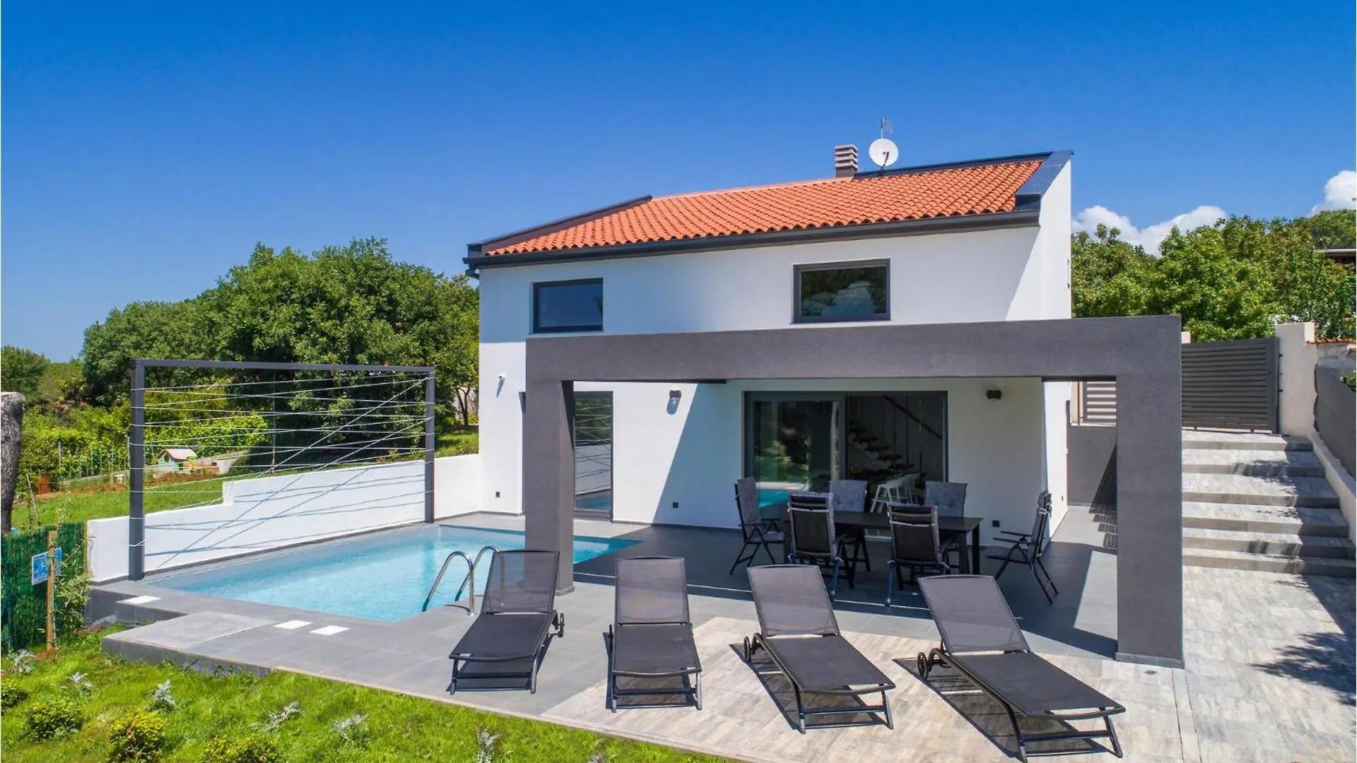 Awesome Home In Medulin Holiday home