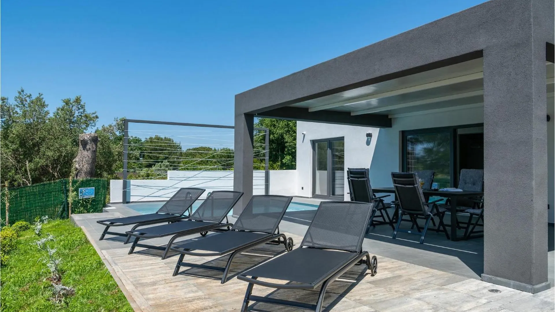 Awesome Home In Medolino 0*,